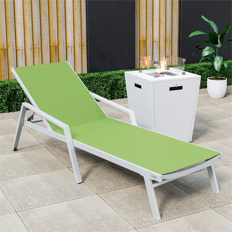 LeisureMod Marlin White Aluminum Lounge Armchair and Fire Pit Green
