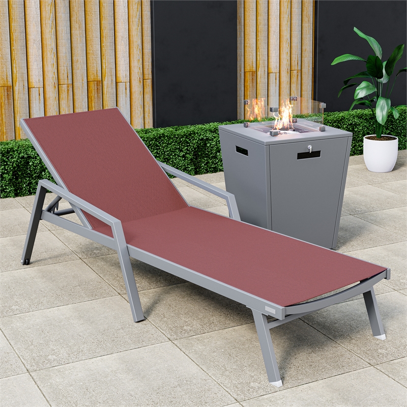 LeisureMod Marlin Gray Aluminum Lounge Armchair and Fire Pit Red