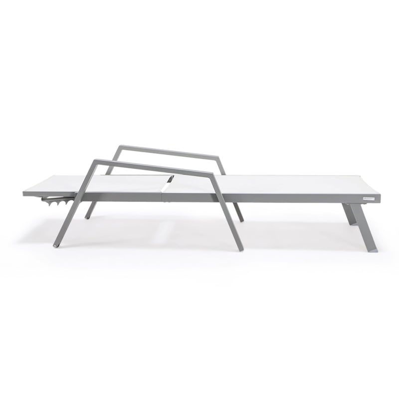 LeisureMod Marlin Gray Aluminum Lounge Armchair and Fire Pit White