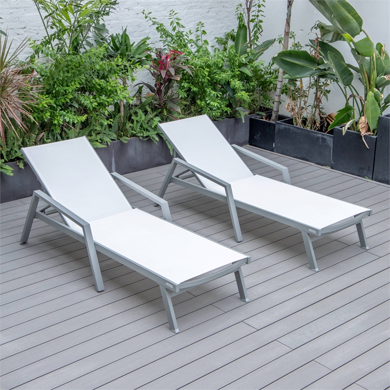 LeisureMod Marlin Outdoor Aluminum Chaise Lounges in Gray/White (Set of 2)