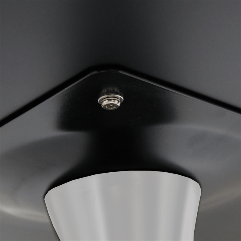 LeisureMod Bristol Dining Table with a 31