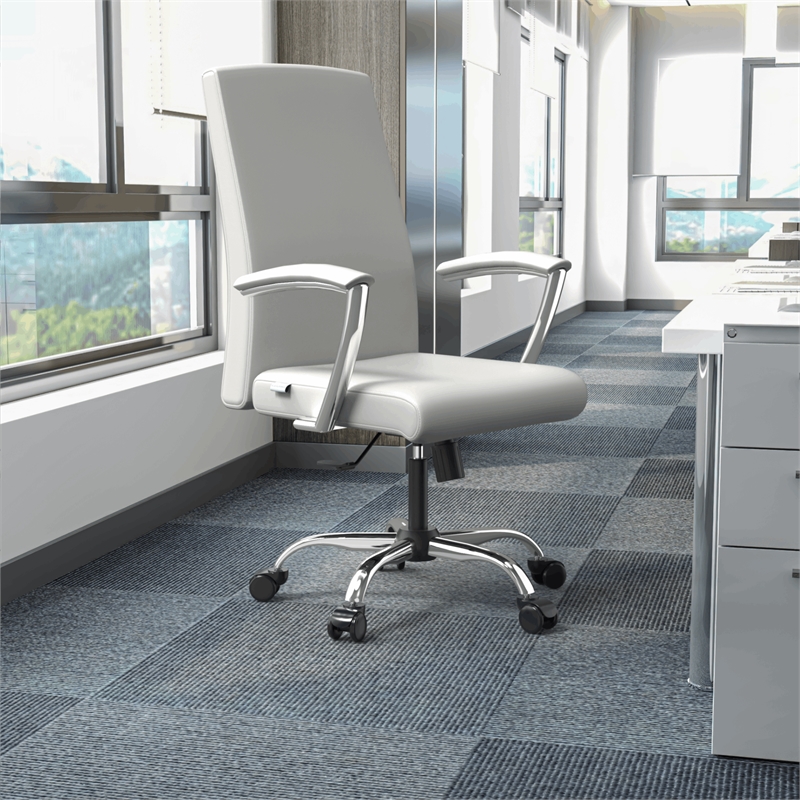 LeisureMod Evander Office Chair in Faux Leather with Silver Frame White