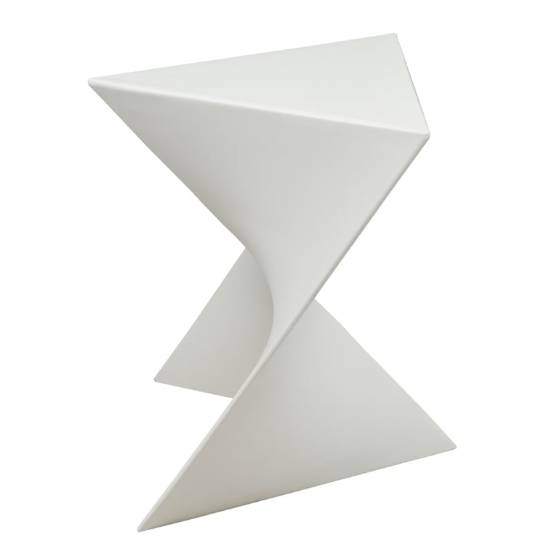 LeisureMod Randolph Modern Triangle End Table in White Set of 4