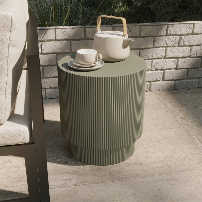 LeisureMod Fiberstone Side Table Round Accent End Table Eden Series in Green