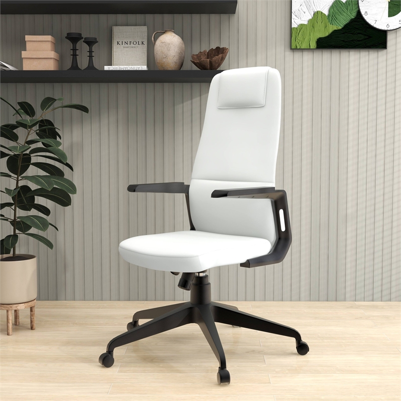 High-Back Office Chair in Leather Adjustable Height Swivel in White