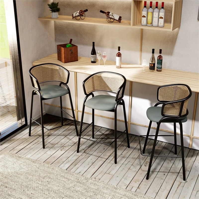LeisureMod Ervilla Wicker Back and Leather Upholstered Bar Stool in Gray/Black