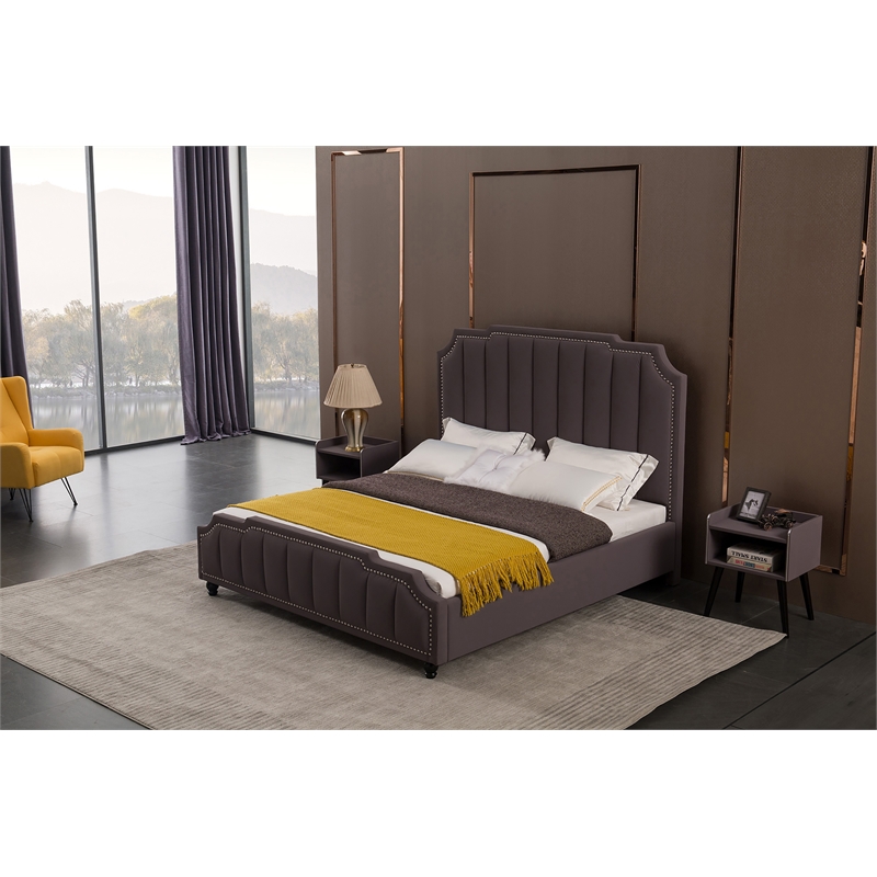 American Eagle Fabric Tufted Queen Platform Bed with Nailhead Trim in Gray