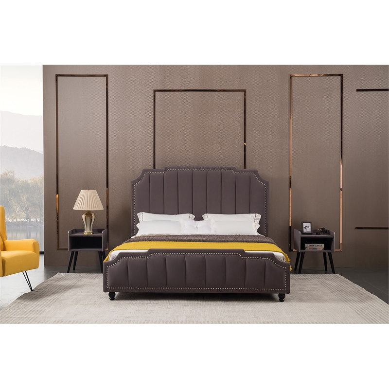 American Eagle Fabric Tufted Queen Platform Bed with Nailhead Trim in Gray