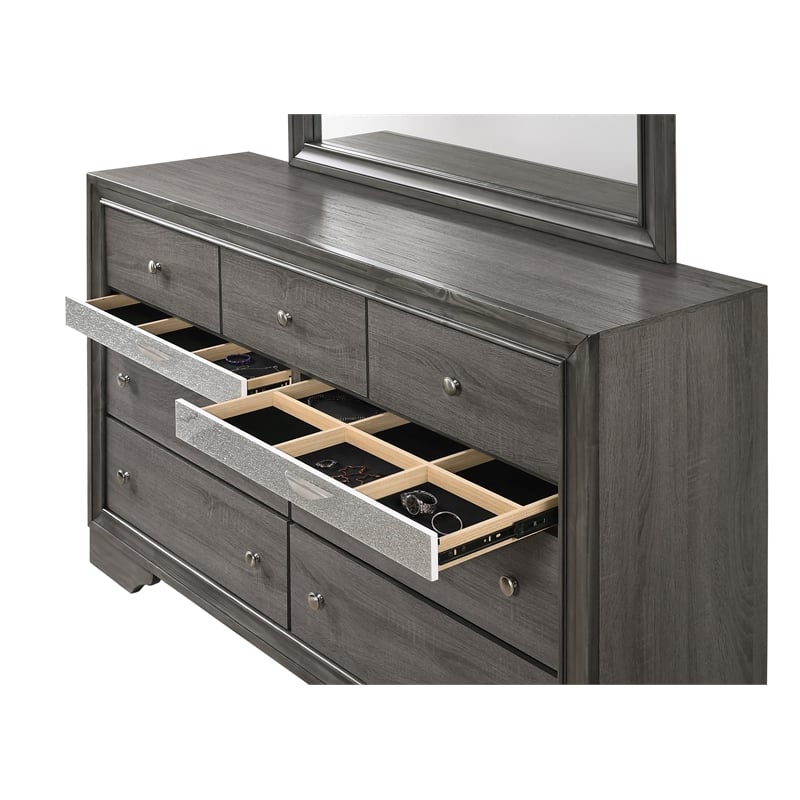 Matrix Traditional Style 7 Drawer Dresser in Gray made with Wood
