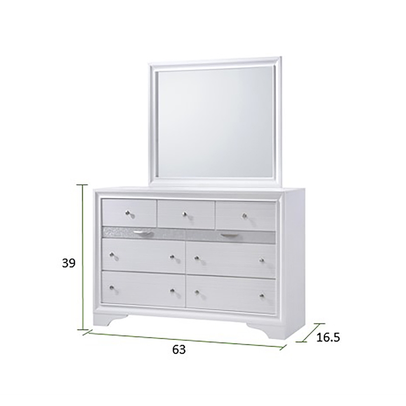 Matrix Traditional Style 7 Drawer Dresser in White made with Wood