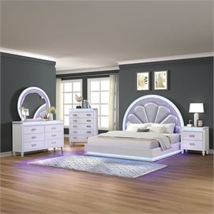 Perla 5-Piece Wood King Bedroom Set in Milky White