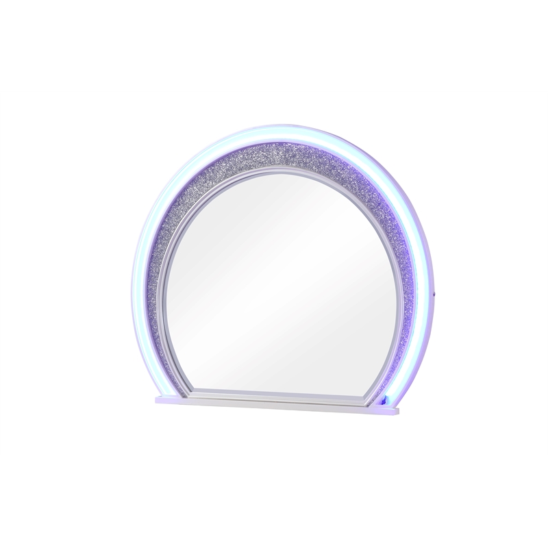 Perla 5-Piece Wood Queen Bedroom Set in Milky White