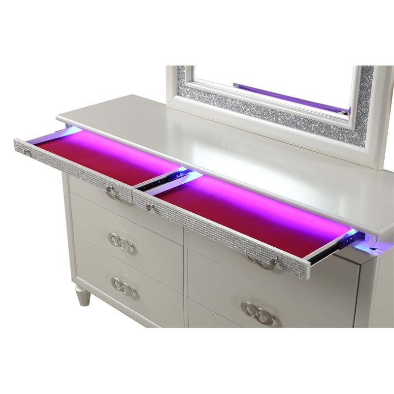 Passion 4-Piece Queen LED Bedroom Set in Milky white