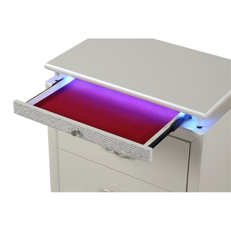 Passion 4-Piece Queen LED Bedroom Set in Milky white