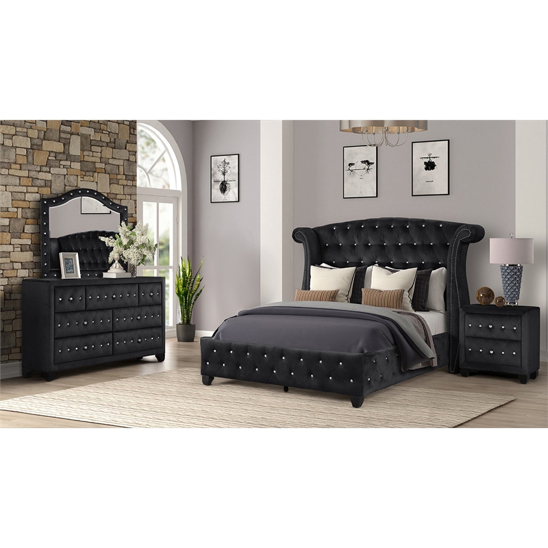 Sophia Queen 4 Pc Upholstery Bedroom Set Made With Wood in Black