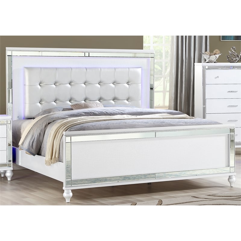 Sterling Full 5 PC LED Bedroom set made with wood in White Color