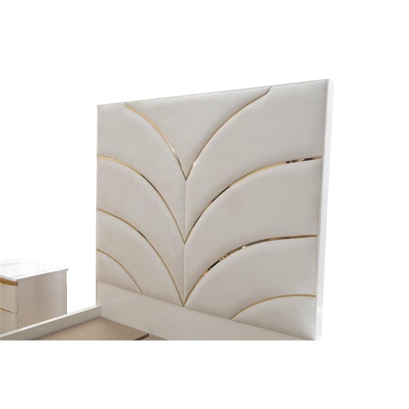 Laura Gold Detailed King Size Upholstery Bed made with Wood in White Color