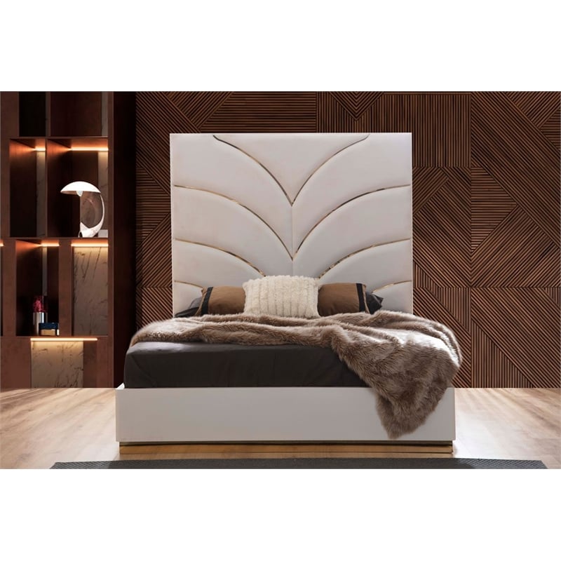 Laura Gold Detailed King Size Upholstery Bed made with Wood in White Color