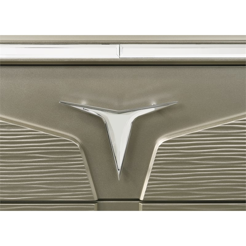 Samantha Modern Style 5-Drawer Chest Made with Wood in Silver