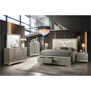 Samantha Modern Style Queen 5PC Bedroom Set Made with Wood in Silver