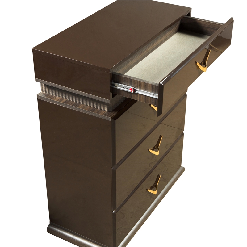 Dunhill Modern Style Chest Made with Wood in Brown