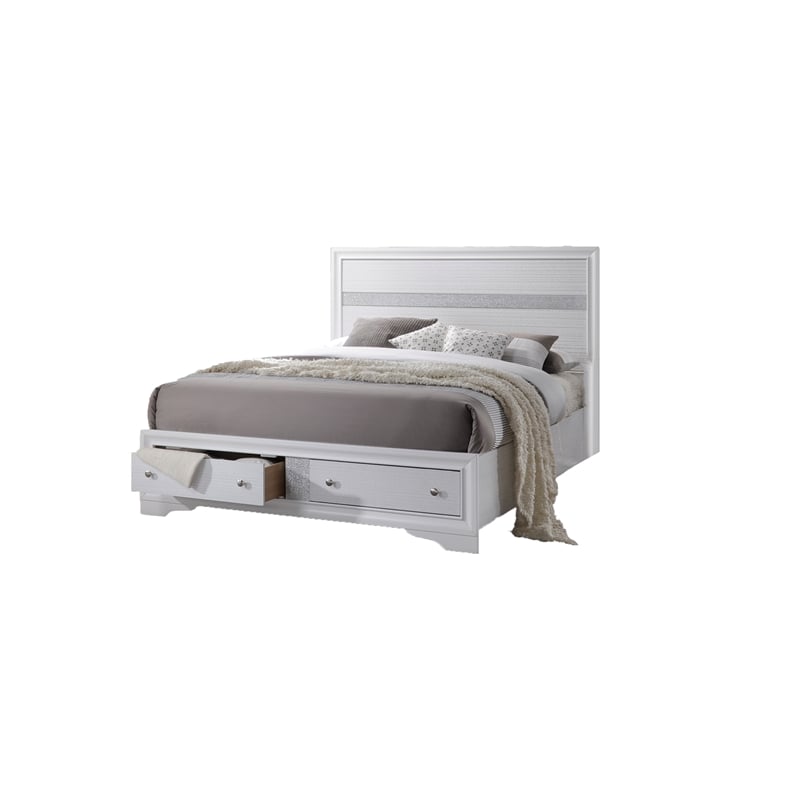 Matrix Traditional Style Full Size Storage Bed made with Wood in White