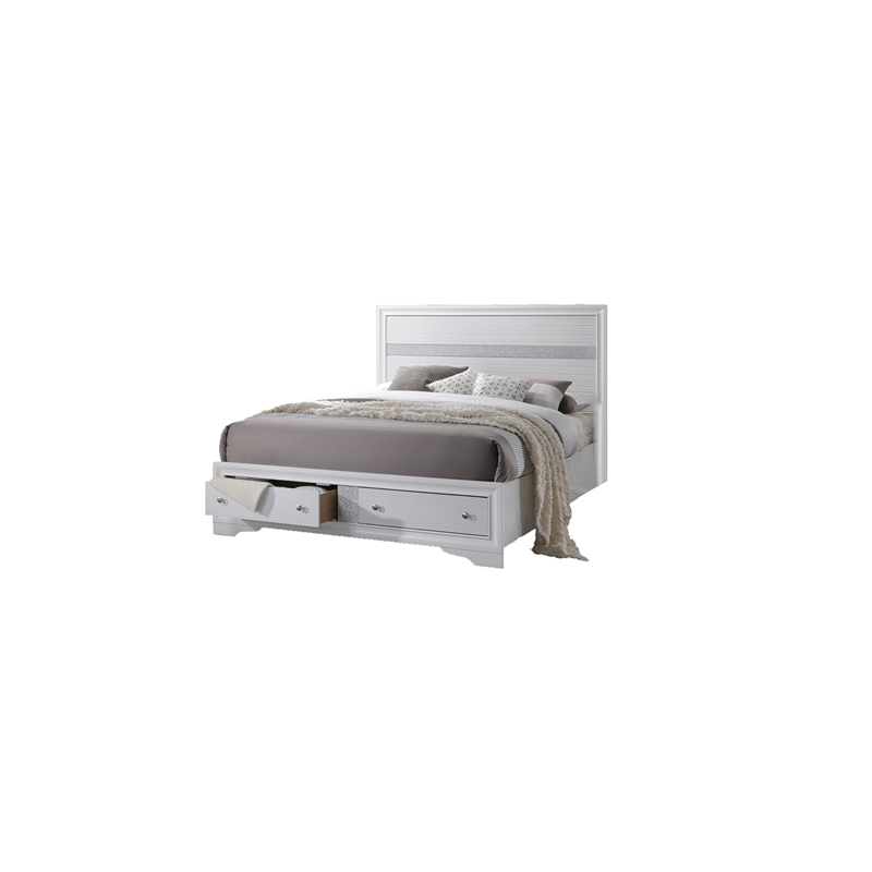 Matrix Traditional Style Full Size Storage Bed made with Wood in White