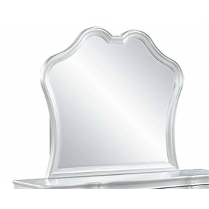 Landmark Traditional Style Mirror Made With Wood in Silver color