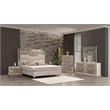 Omary Traditional Style Queen 5Pc Bedroom Set made with Wood in Beige