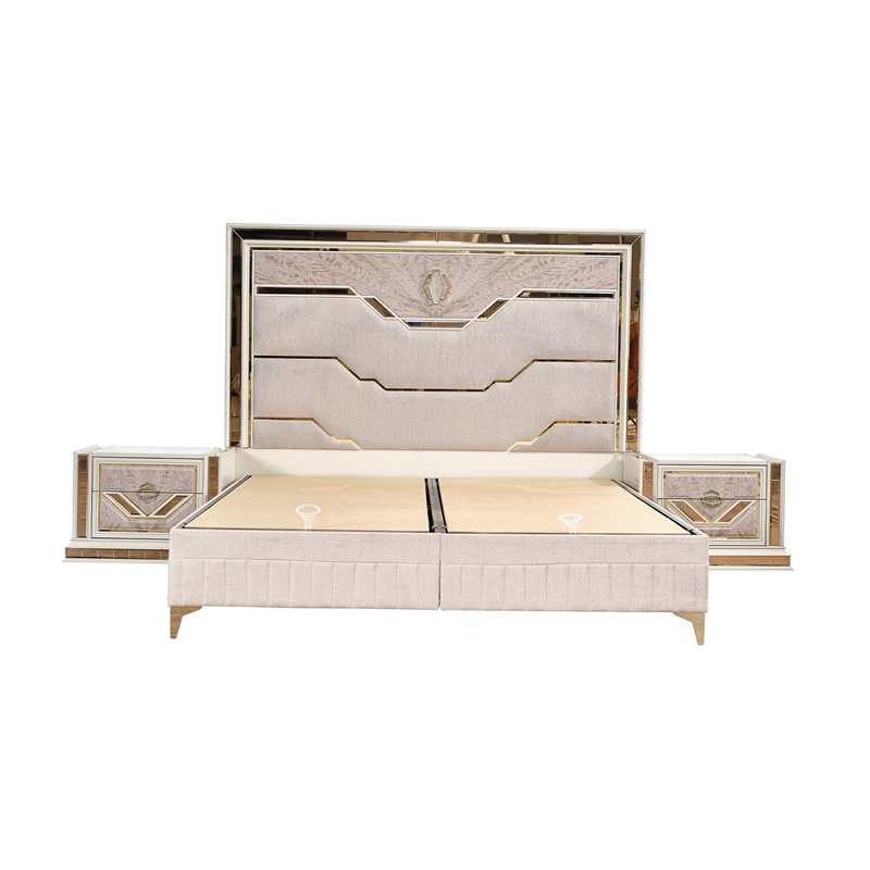 Omari Traditional Style Queen Size Bed with gold Accent made with Wood in Beige
