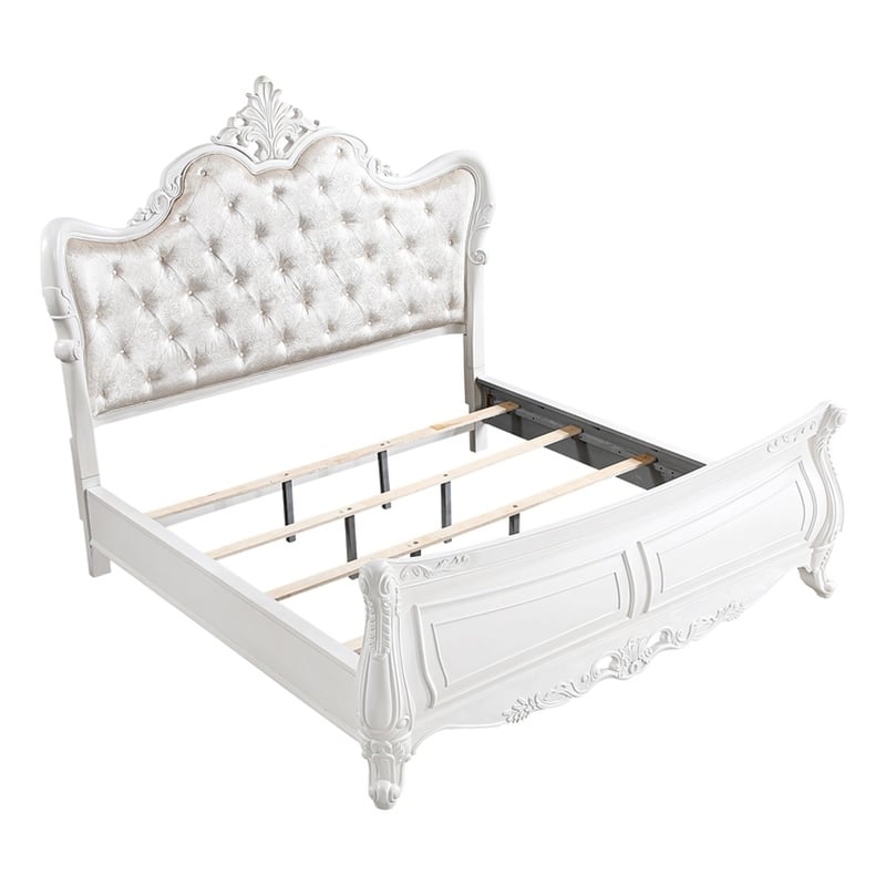 Opulence Traditional Style Queen Bed Made With Wood in Pearl White