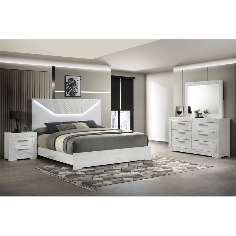 Blanca Modern Style LED Queen 4PC Bedroom Set Made With Wood in White