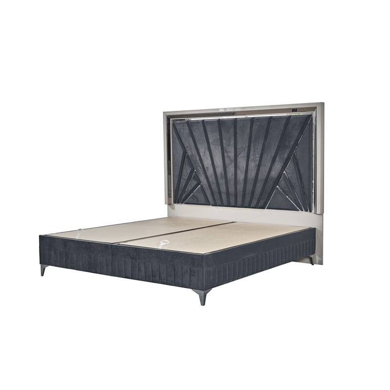 Lavita Contemporary Style king Size  Bed made with Wood in Black & Gold