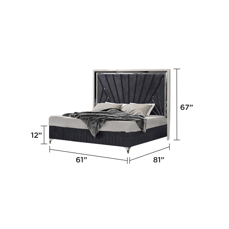 Lavita Contemporary Style Queen 4Pc Bedroom Set made with Wood in Black & Gold