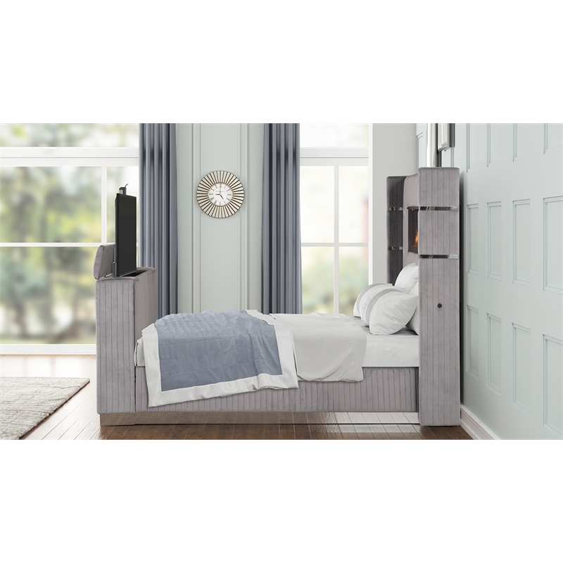 Lavish Modern Style 4 Pc Queen Bedroom Set Made with Wood in Gray