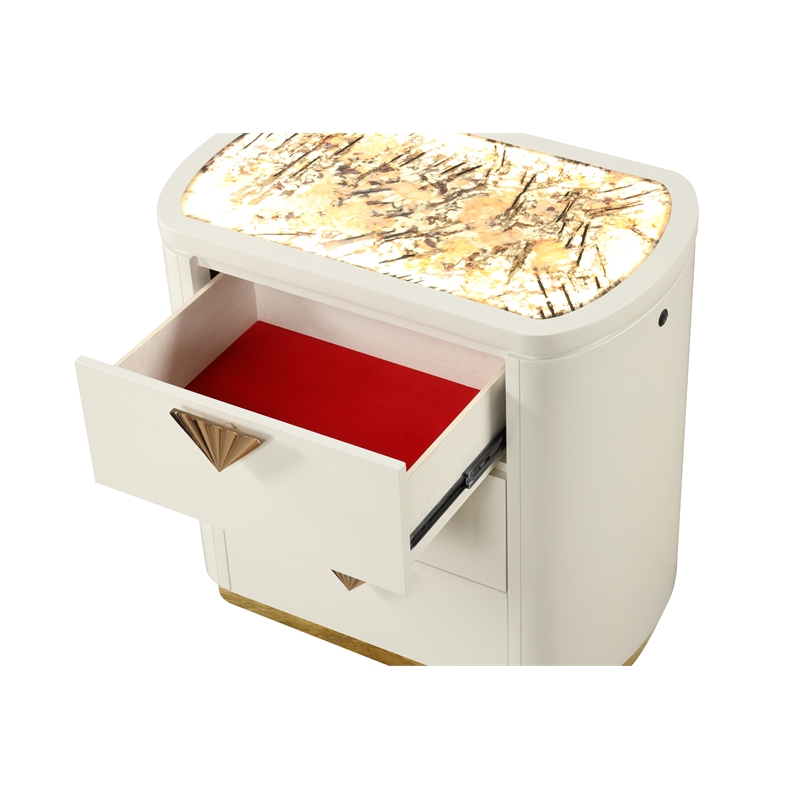 La Pierre Contemporary Style 3-Drawer Nightstand made with Wood in Beige