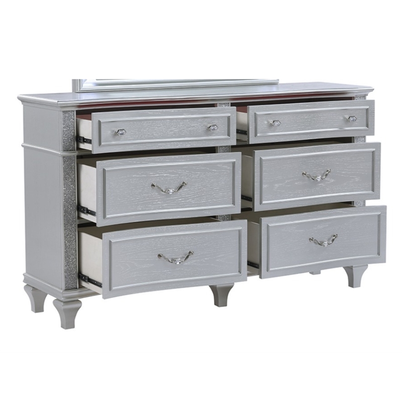 Mystic Modern Style LED Queen 4PC Bedroom Set Made With Wood in Silver