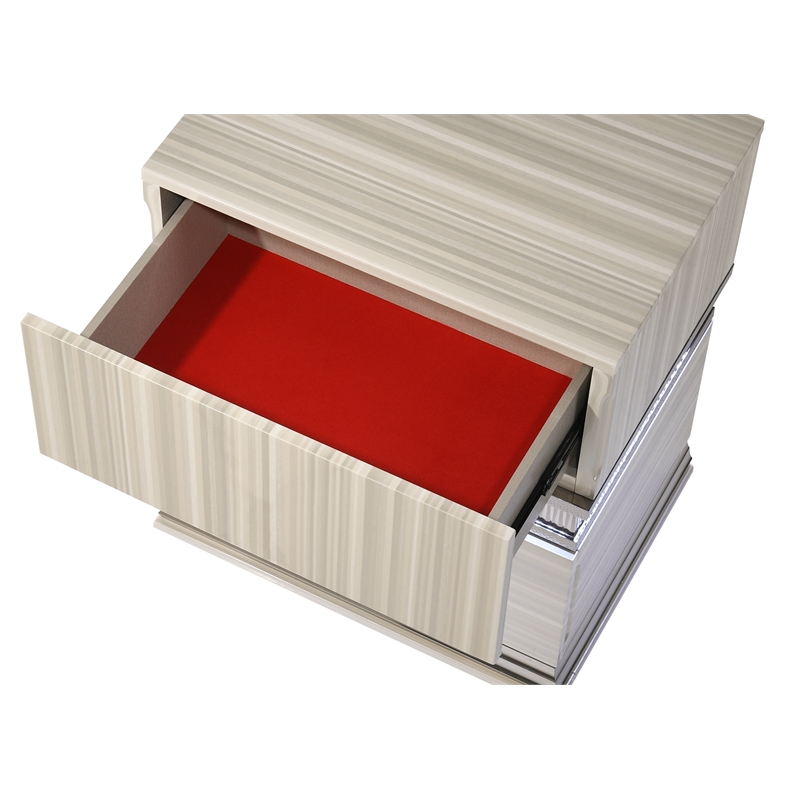 Leonor Modern Style King 4Pc Wood LED Bedroom Set in Gray