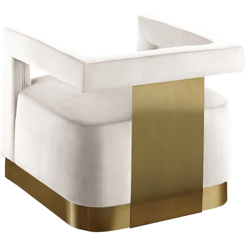 Meridian Furniture Armani 18.5