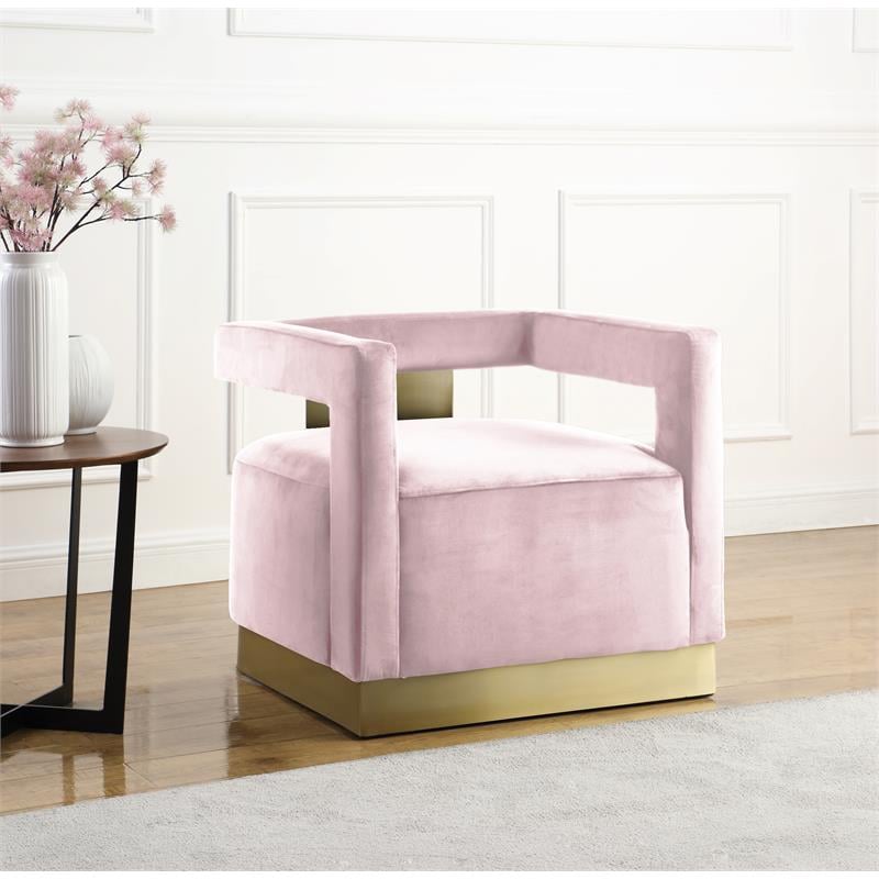Meridian Furniture Armani 18.5