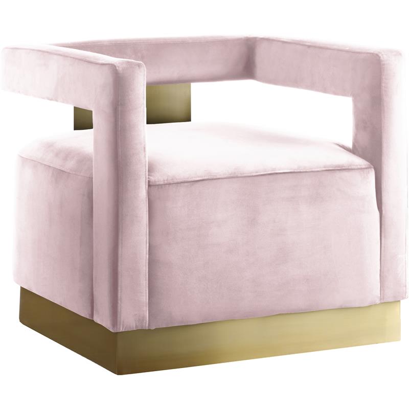 Meridian Furniture Armani 18.5