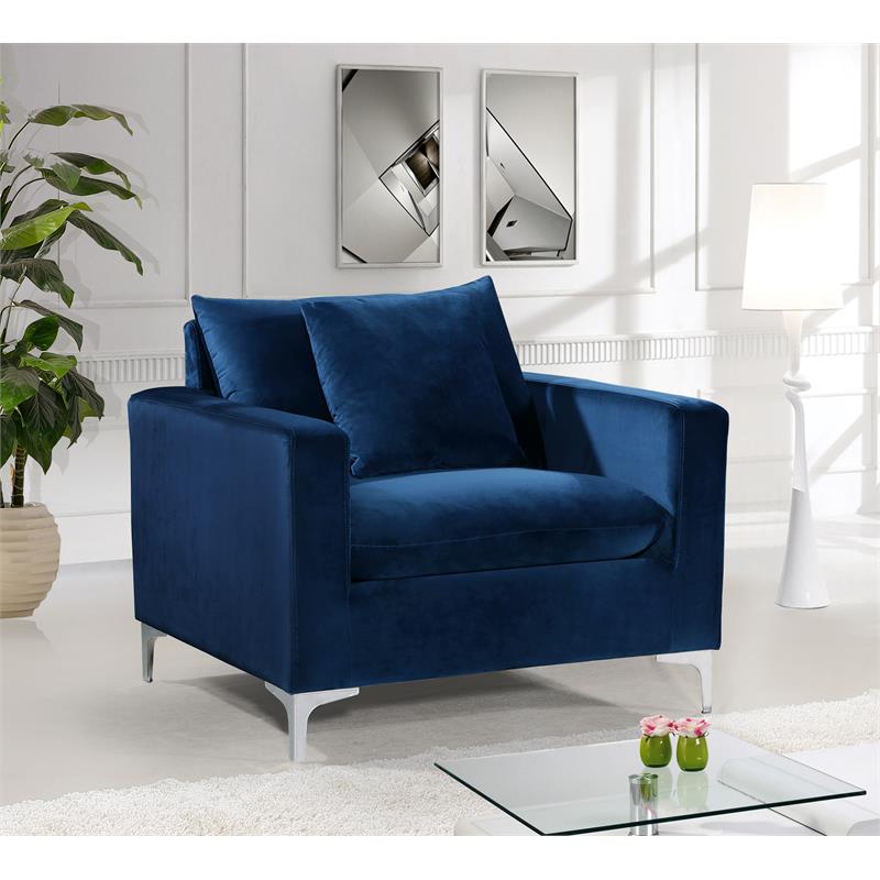 Meridian Furniture Naomi Velvet Accent Chair in Navy