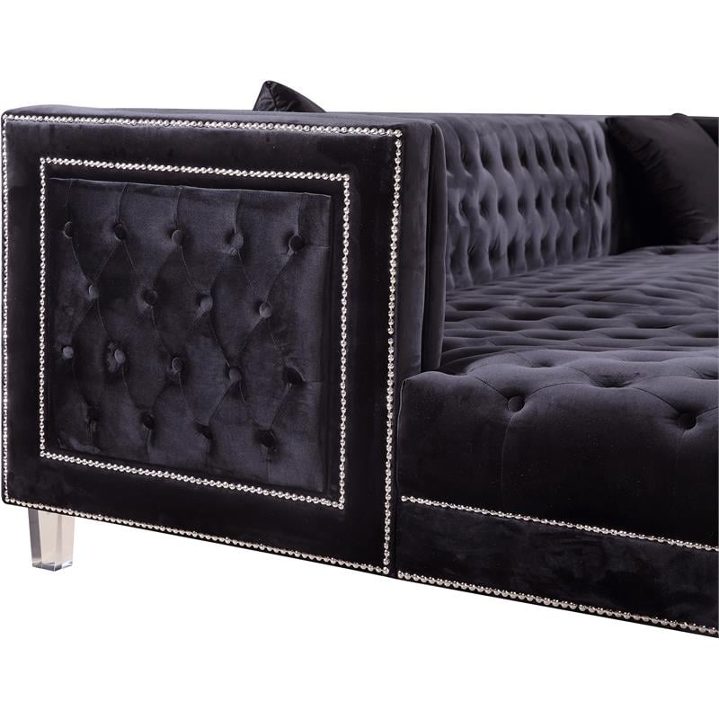 Meridian Furniture Moda 3pc Velvet Sectional in Black