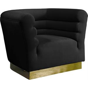 meridian furniture bellini 18