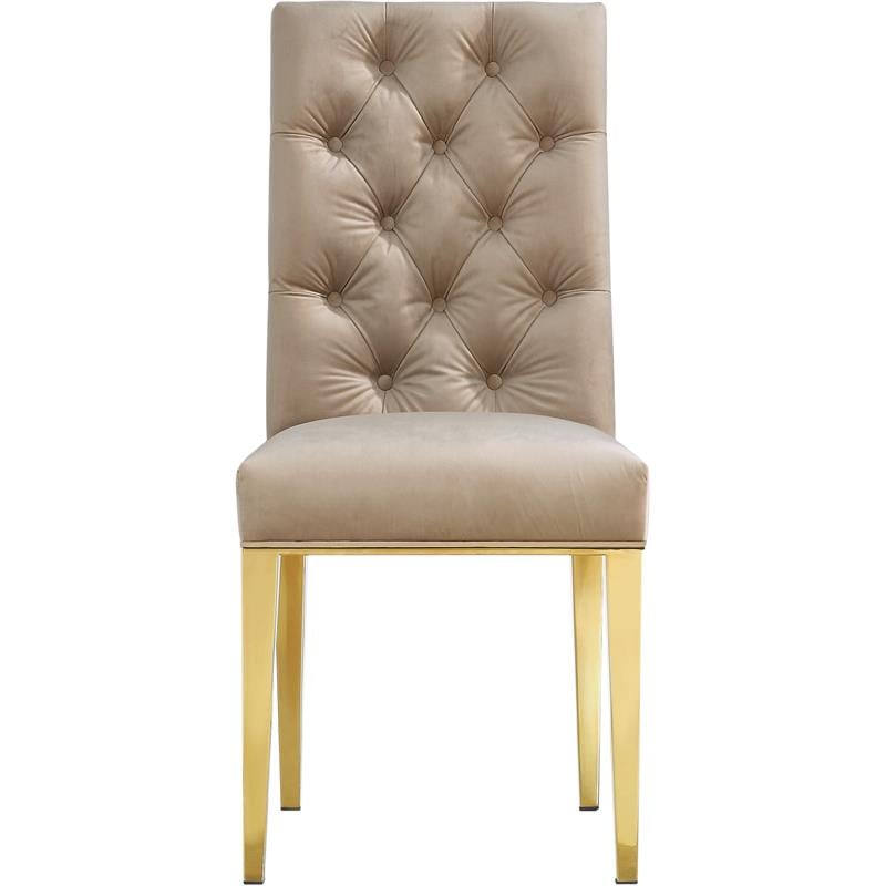 Meridian Furniture Capri 19.5