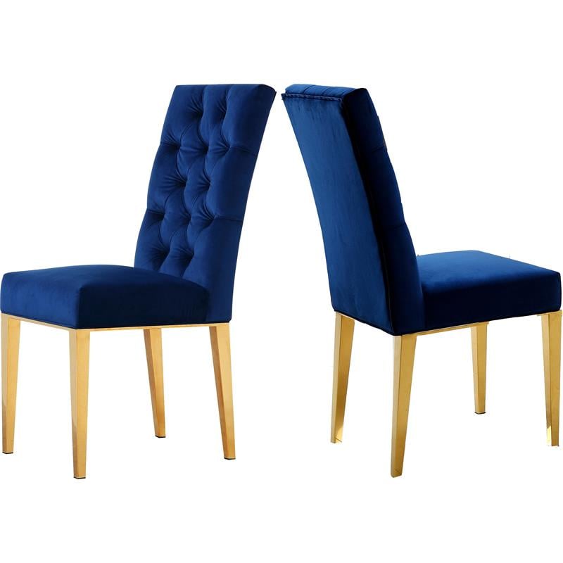 Meridian Furniture Capri 19.5