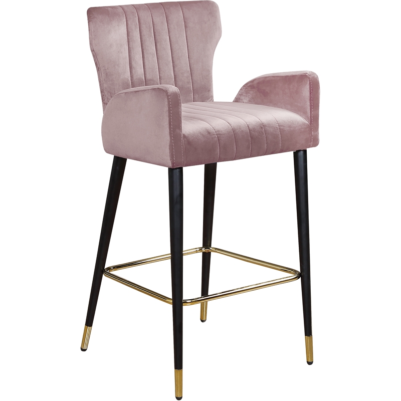 Meridian Furniture Luxe 27.6