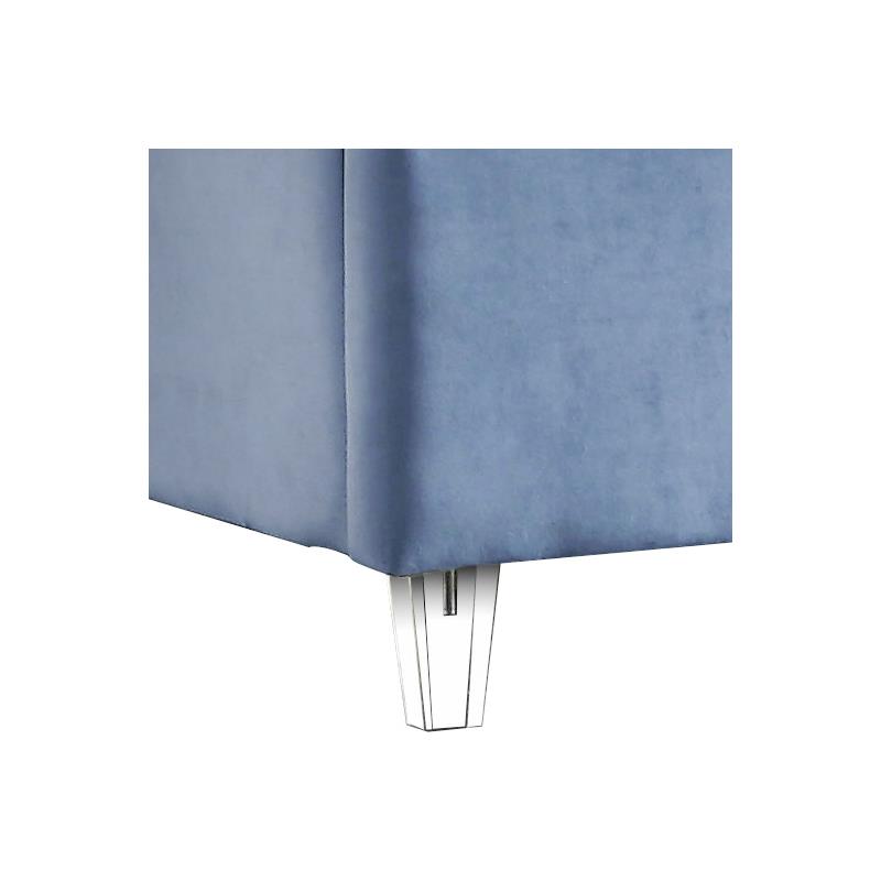 Meridian Furniture Candace Solid Wood Tufted Velvet Twin Bed in SKy Blue