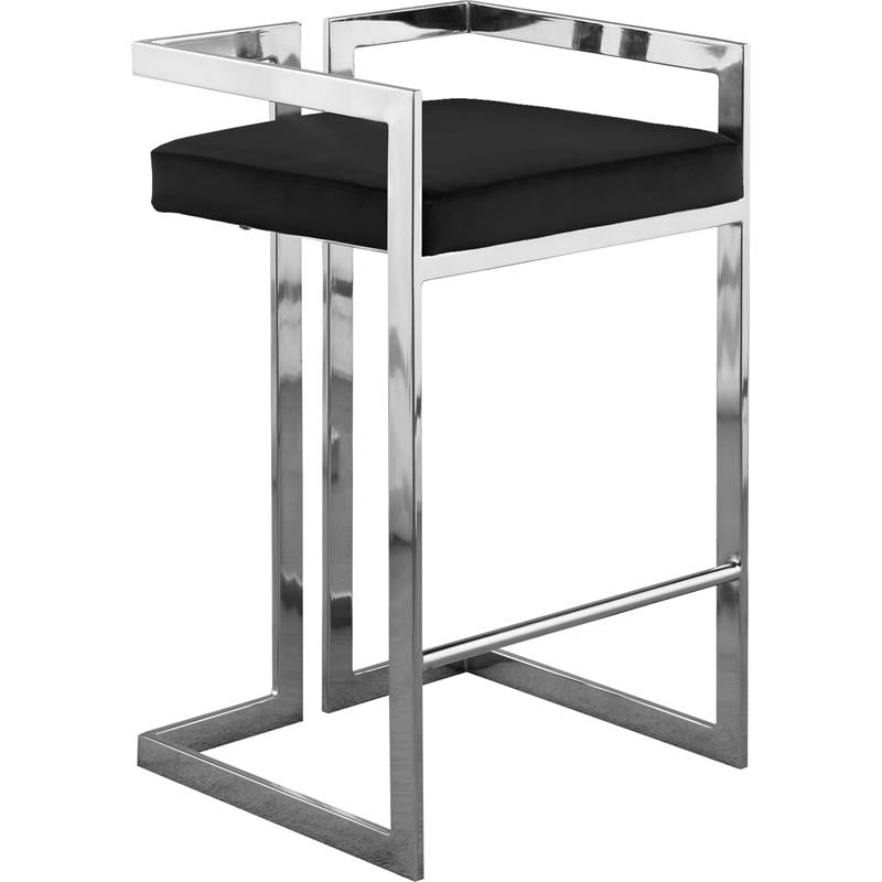 Meridian Furniture Ezra 27