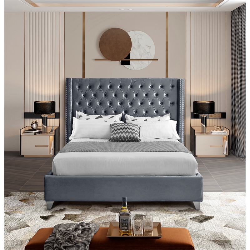 Meridian Furniture Aiden Solid Wood Tufted Velvet Wing Back Full Bed in Gray